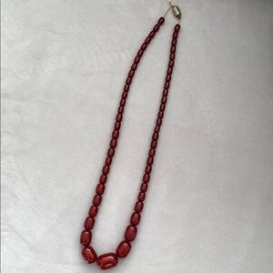 Vintage 1940’s Elegant Beaded Necklace